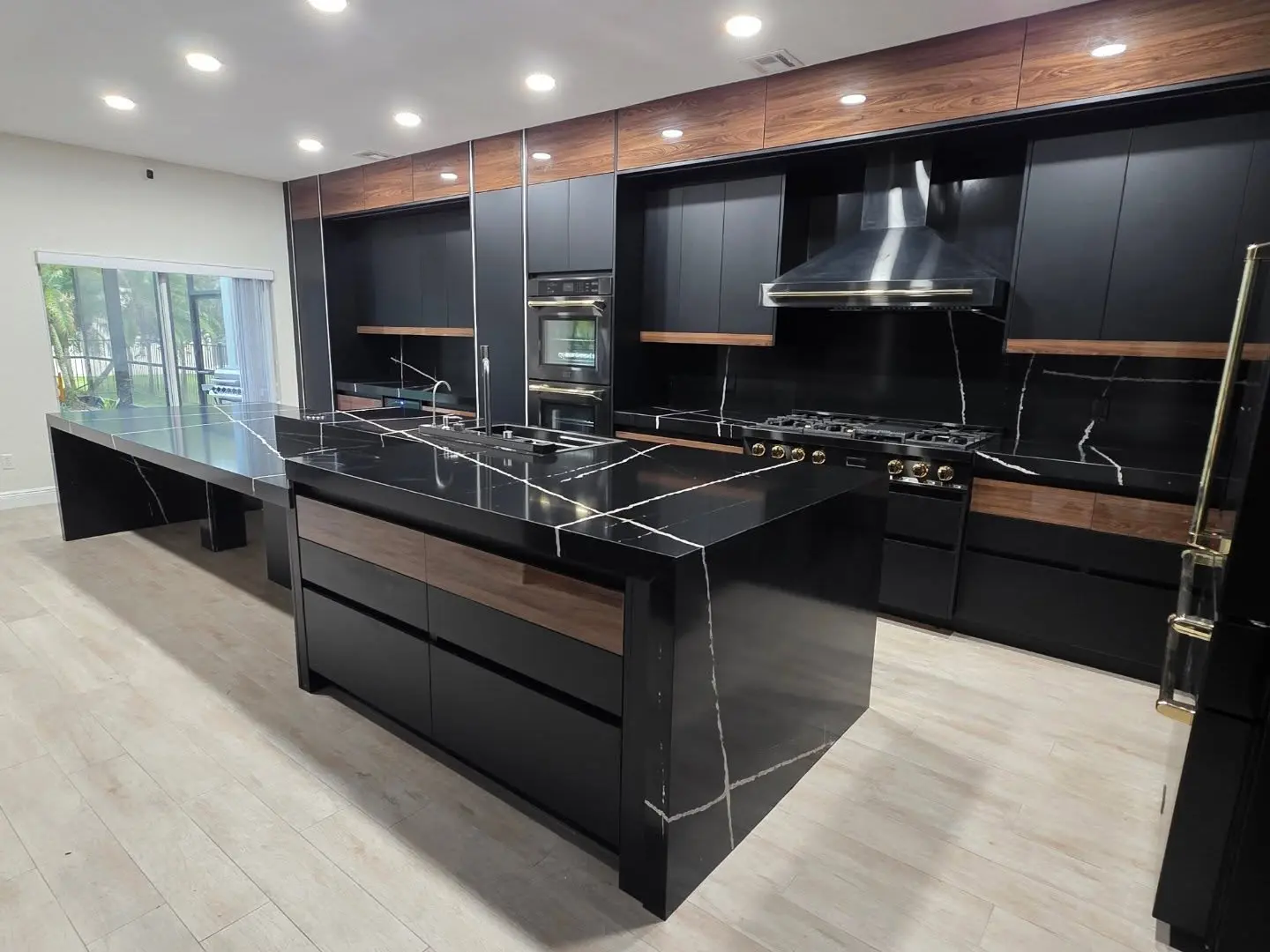 Modern and luxurious kitchen